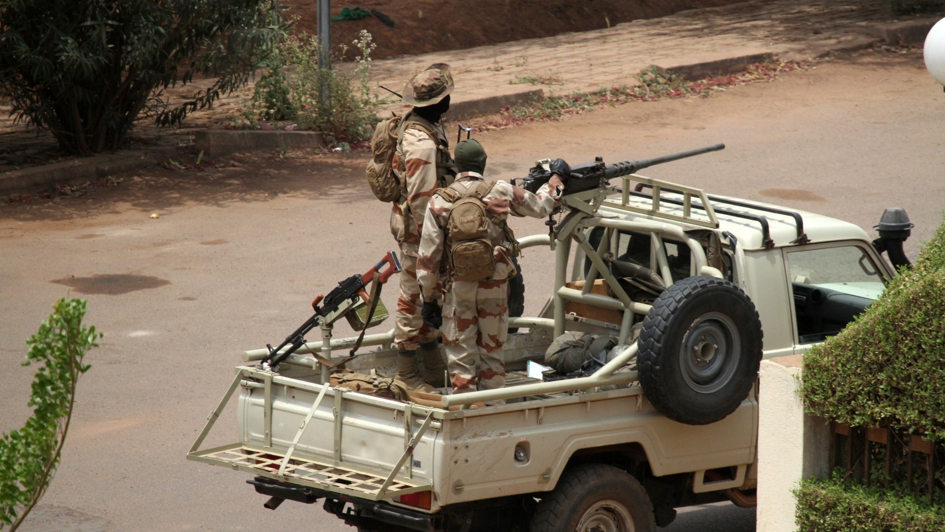 Das steckt hinter dem Putsch in Mali | zenith.me